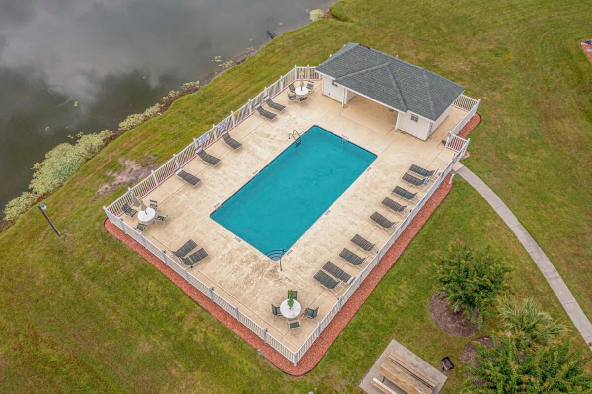Aberdeen Country Club Vila Longs Exterior foto